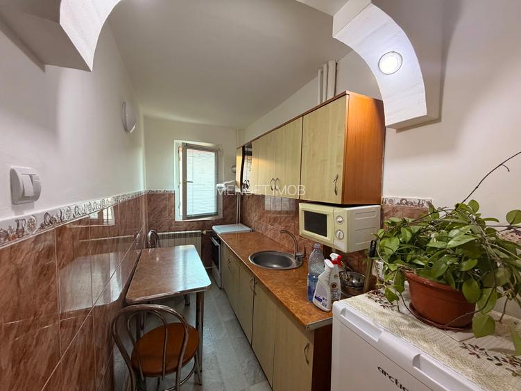 Apartament 2 camere,zona Big,etaj 1 - 8