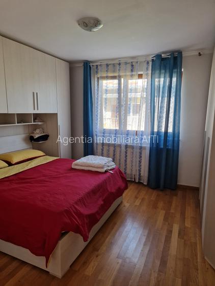De Vanzare Casa Dumbraveni - 8