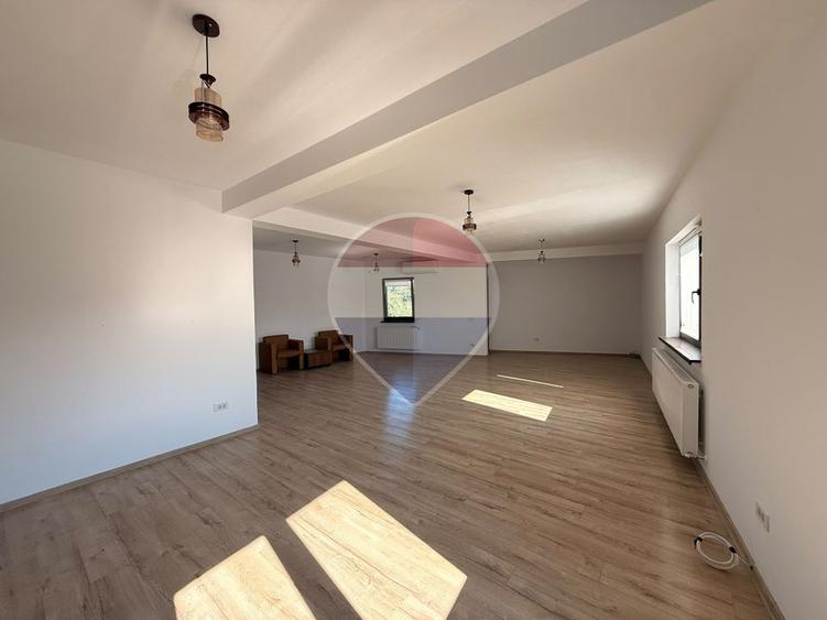 Spațiu de birouri/servicii 65.9 mp, Open-Space, Sector 3