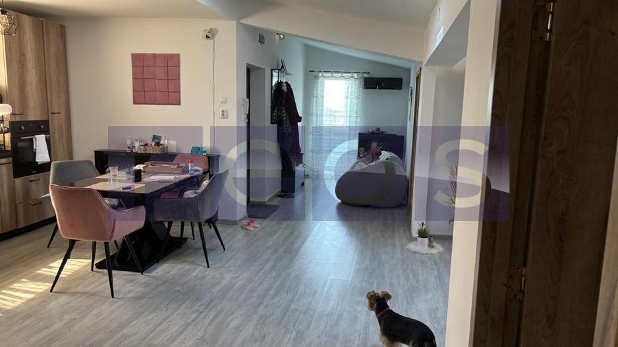 VANZARE 3 CAMERE | ZONA VITAN - 3
