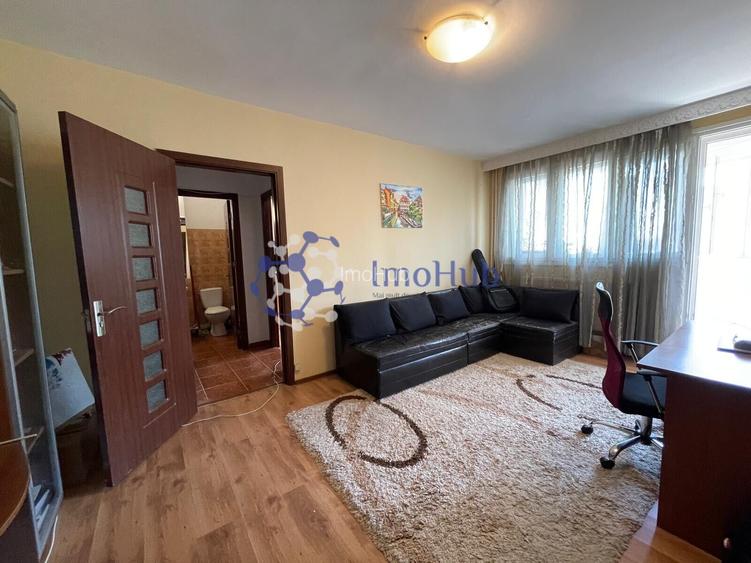 Apartament 2 camere de vânzare etajul 9/10 - 2