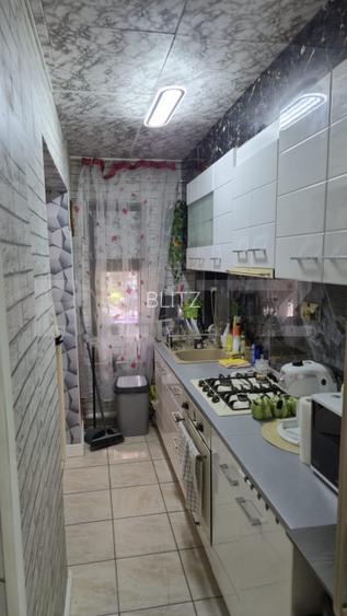 Apartament cu 3 camere, Podu ros, zona centrala - 8