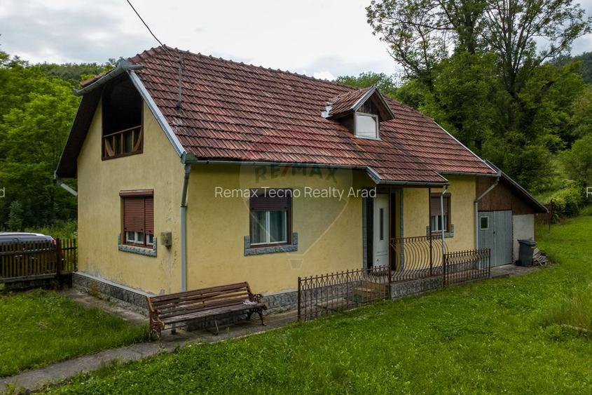 Casă de vanzare in Crisan , com Ribita, jud Hunedoara