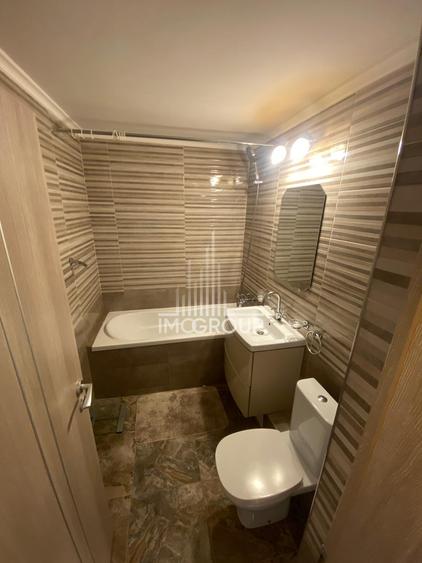 Apartament cu 3 camere si 2 bai la 12 minute de UMF