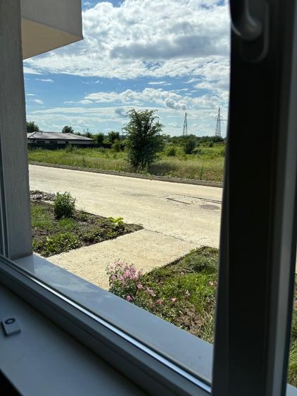 Vand casa 3 camere Balotesti
