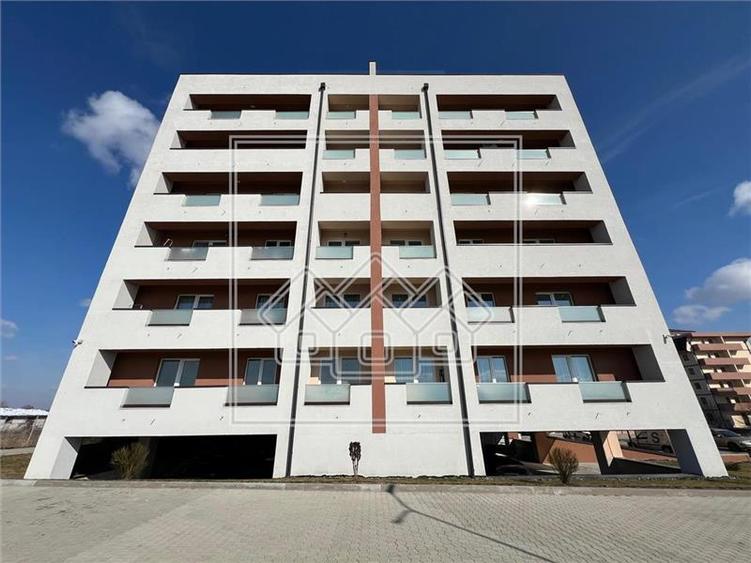 Ap. decomandat, 2 camere, 2 balcoane, bloc nou, lift