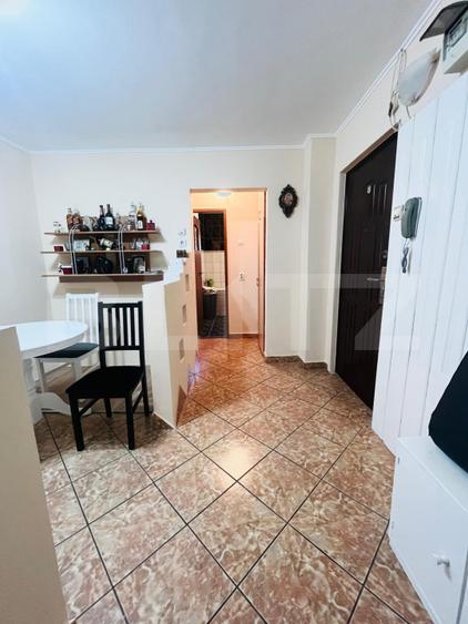 Apartament decomandat, 2 camere, 52 mp, mobilat zona - Rogerius