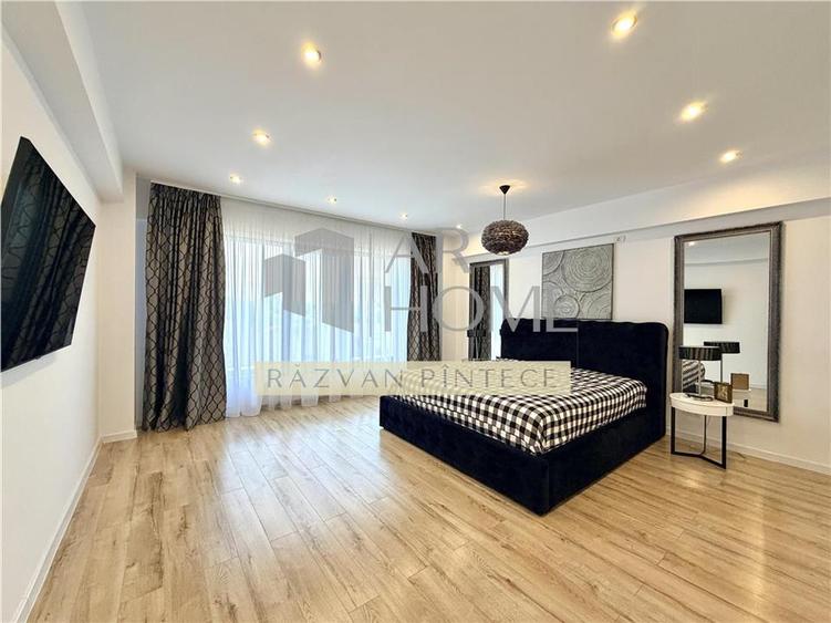 Apartament 3 camere 100 mp, de lux, ultracentral Ploiesti