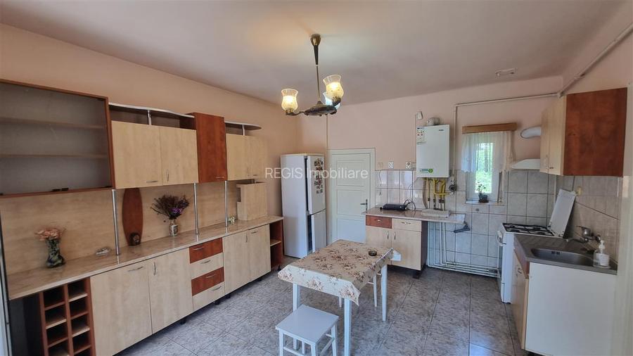 Casa de 4 camere zona Stupini - 8