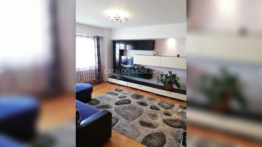 Apartament 3 camere in piata Cipariu - 2