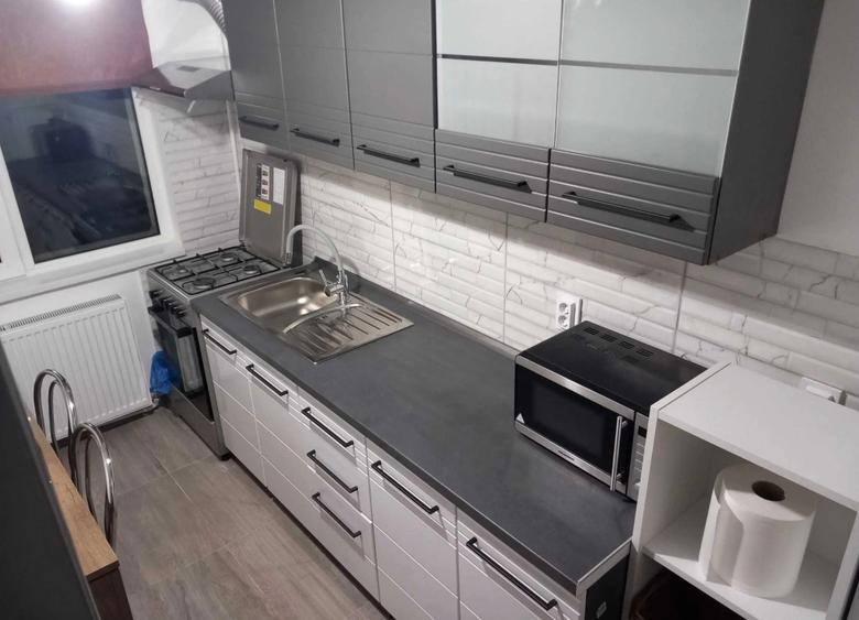 2 camere Pacii - aleea Barsanesti