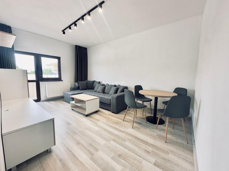 Garsoniera la intrare in Sanpetru langa noul Mall str Sf Stefan nr 2 - 2