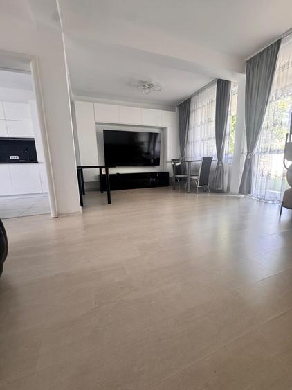 Casă individuală | Proprietar | Mobilată și Utilată | 5 camere | 218mp Teren