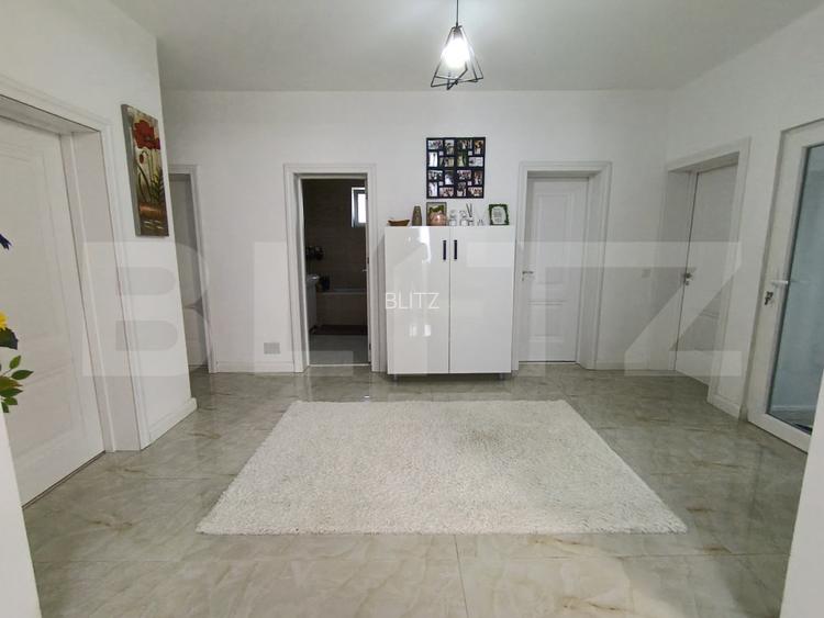 Casa ultra finisată și mobilata cu 3 camere 1 living și o terasă generoasă - 4