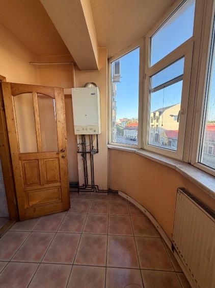 APARTAMENT DE VÂNZARE