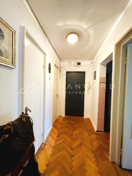| Apartament 3 camere | 74 mp | Manastur - Zona str. Parang |