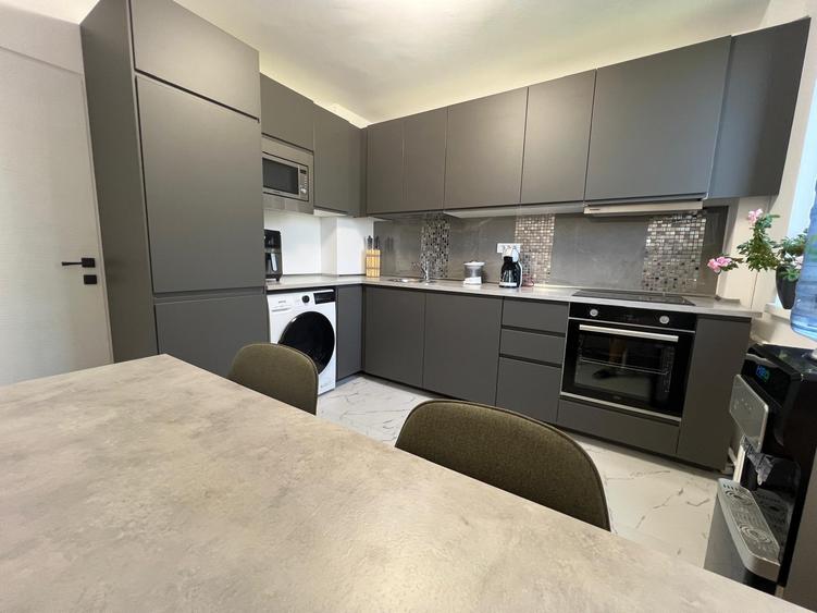 Vanzare apartament 2 camere MILITARI Lacul Morii