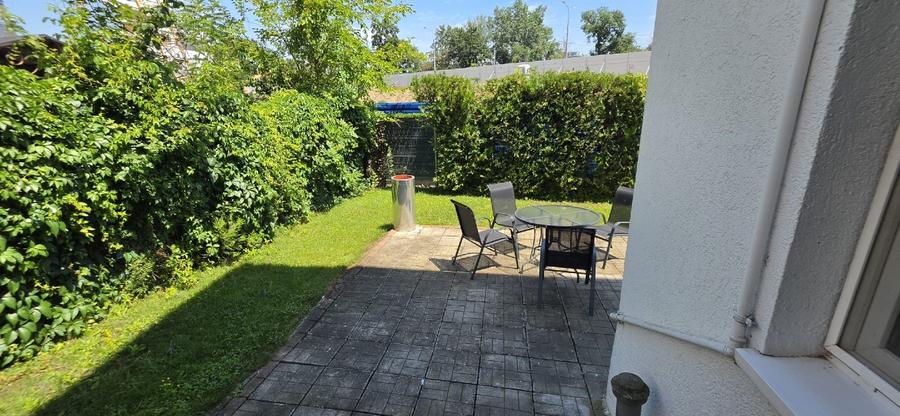 Vilă Premium cu 6 Dormitoare de Vânzare în Floreasca-Stradă Privată & Grădină
