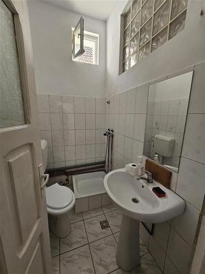 Spatiu comercial Judetean - Vad stradal