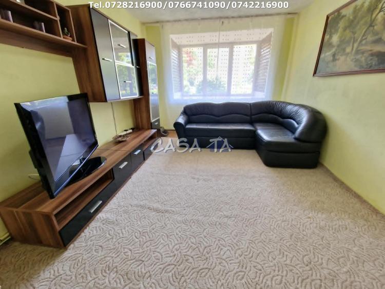 Apartament 3 camere, situat in Targu Jiu, Str. G-ral Christian Tell