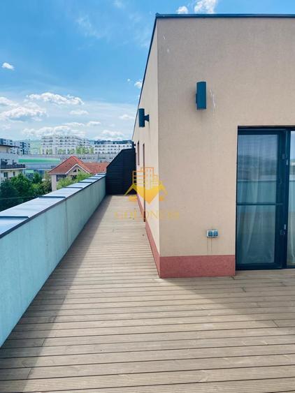 Penthouse, 3 camere, 2 bai, 2 parcari, Europa Zona Leroy Merlyn,Toyota