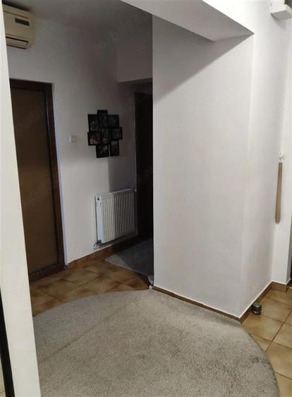 Vanzare Apartament 4 Camere Hol H Decomandat Sos.Oltenitei