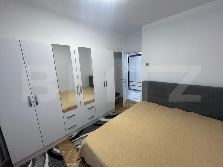Apartament de inchiriat, cu 2 camere, 54 mp, zona ultracentra
