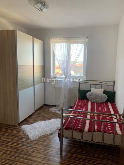Apartament cu 3 camere, 59 mp, 2 balcoane, zona Florilor - 18