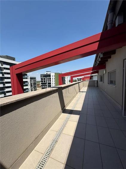 TORONTALULUI - PENTHOUSE - LIFT - 3 CAMERE - 2 BAI - TERASA 36MP - CLIMA - RULOU