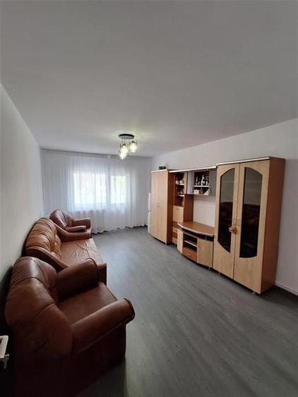 Apartament 3 camere Mircea cel Batran