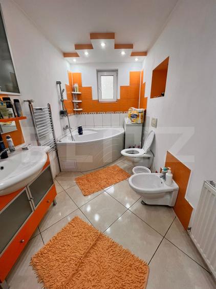 Casa formata din 2 corpuri+garaj- EXCLUSIVITATE BLITZ-comision 0 cumparator