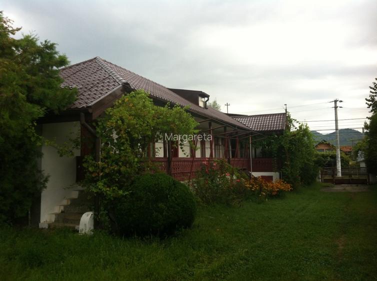 Resedinta vacanță in mediu rural  intravilan  - 7