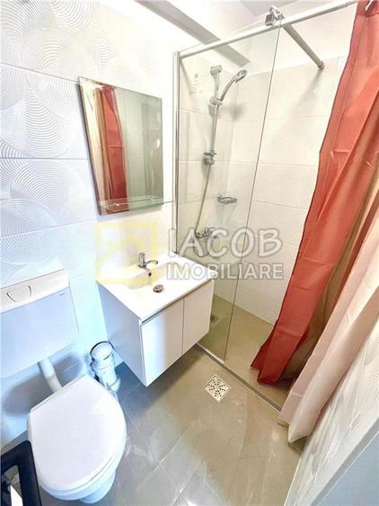 Apartament 2 camere decomandate, zona ultracentrala