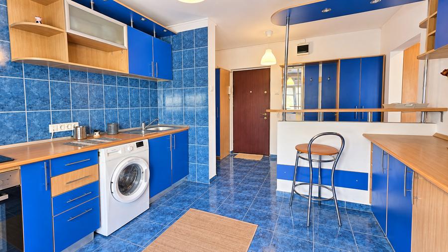 Apartament 2 camere decomandat -60 mp- Etaj 3- Parcare- Calea Vitan