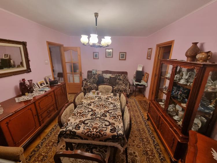 Apartament 3 camere semidecomandat, 64mp, zona Tatarasi, Flora, ID: 160309