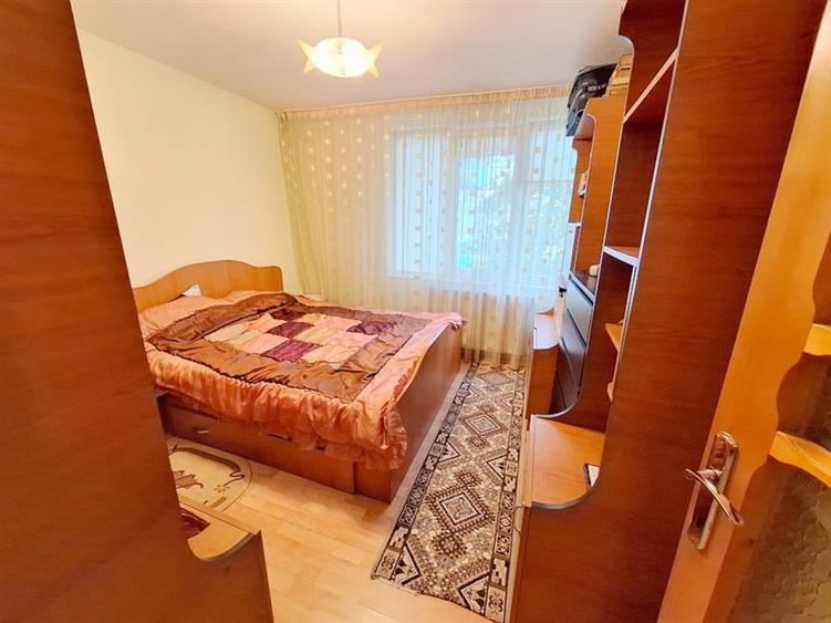 Apartament 3 camere decomandate – Parter, zona Piata Sud, Bacau
