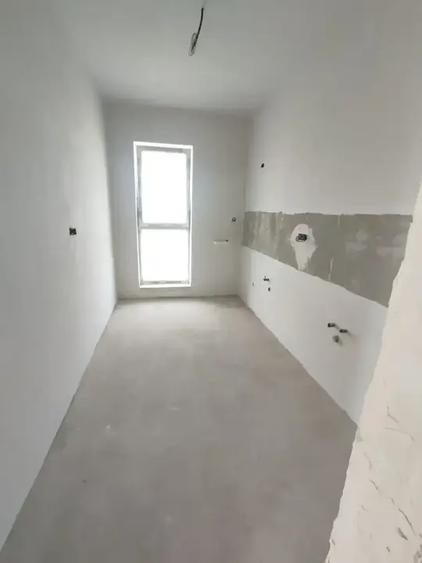 Apartament 2 camere decomandat MUTARE RAPIDA 12 minute metrou