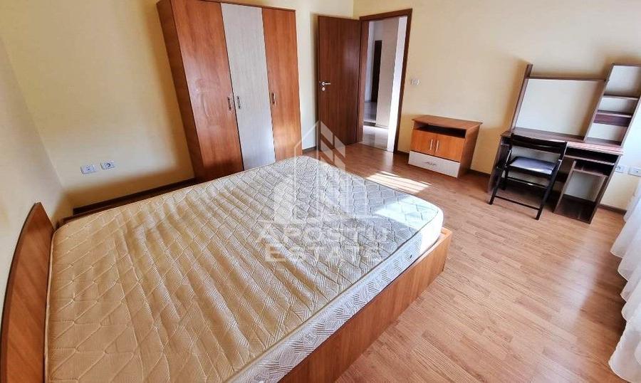 Apartament 3 camera zona Intim