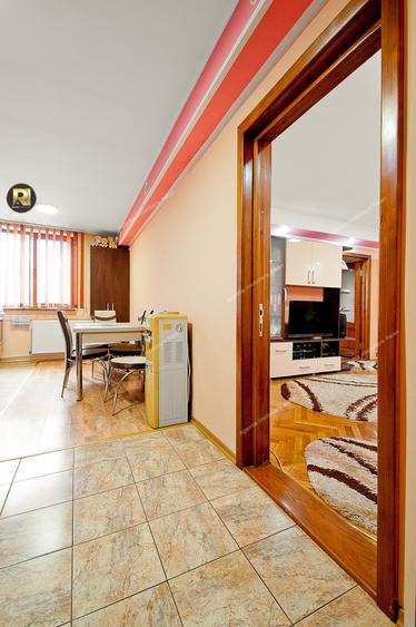 Vanzare apartament 3 camere in Galati, Micro 19, sup.65 mp, mobilat si utilat