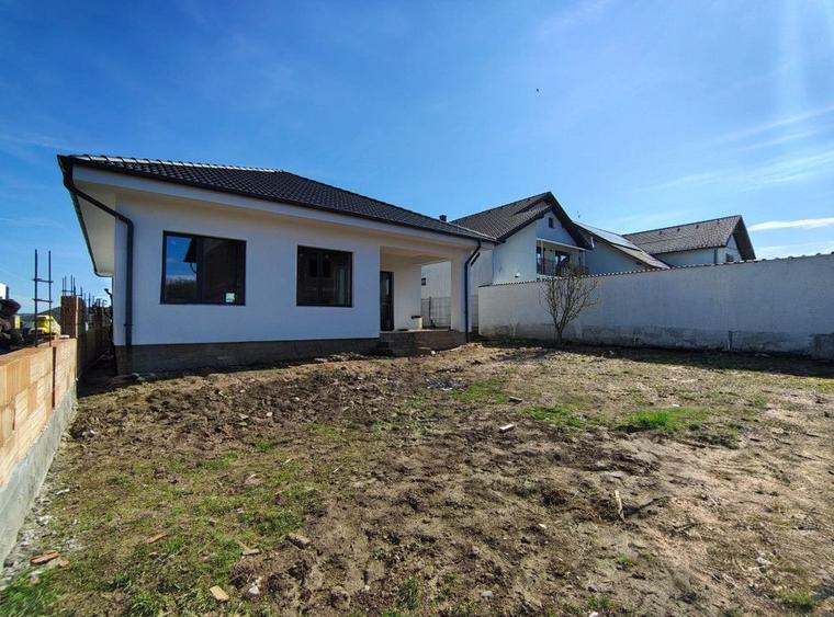 Casa moderna pe un singur nivel, Selimbar 130 mp
