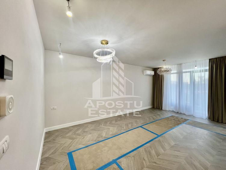 DE VÂNZARE Apartament 1 camera + balcon + gradina 24mp - Zona Aradului