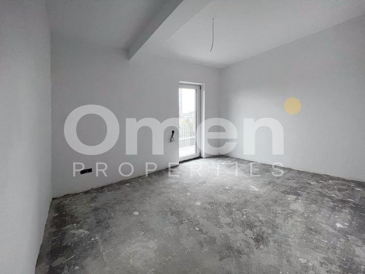 Apartament de 3 camere cu terasă generoasă, în complex nou.