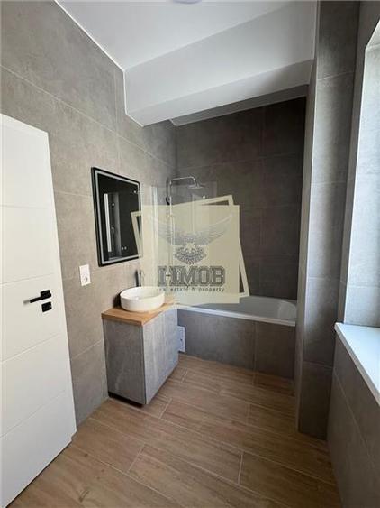 Apartament nou 3 camere balcon si parcare in zona Rahovei