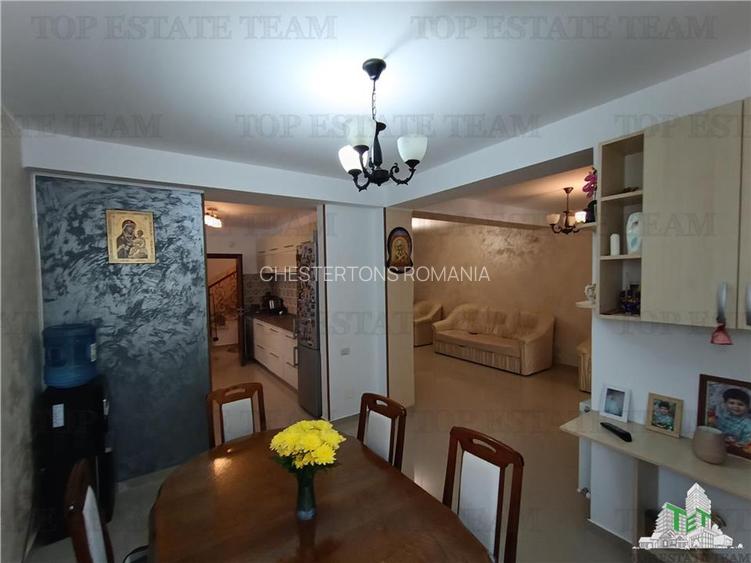 Casa deosebita P+1 cu 4 camere, foisor in curte si garaj, in Bragadiru aproape d - 8