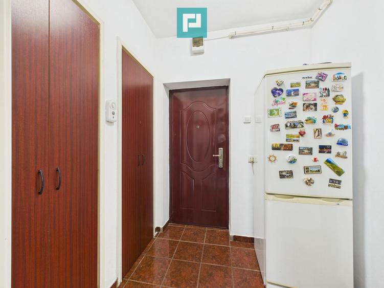 Apartament 2 camere, decomandat în Gradiște, Arad