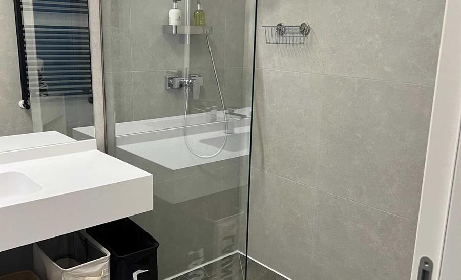 ONE Cotroceni, 2 camere deosebit, etaj 5, 62 mp, mobilat modern, garaj, terasa
