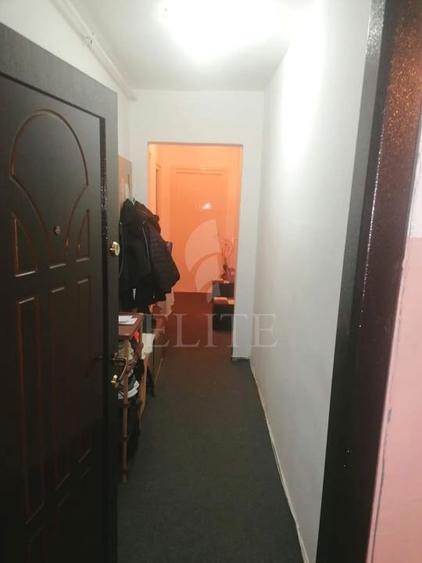 Apartament 2 camere în zona SIRENA