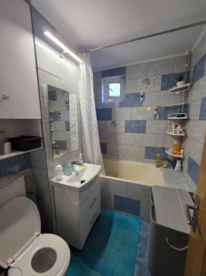 Apartament de vanzare, 3 camere, decomandat, 72 mp, Alexandru cel Bun