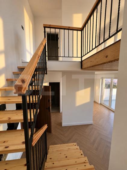 Penthouse cu terasă generoasă și finisaje premium