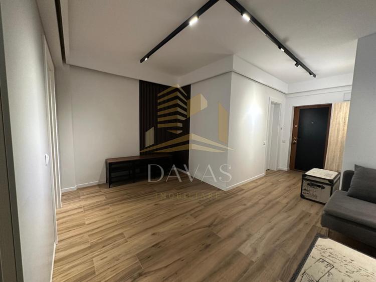 Apartament de 2 camere semidecomandat | Renovat